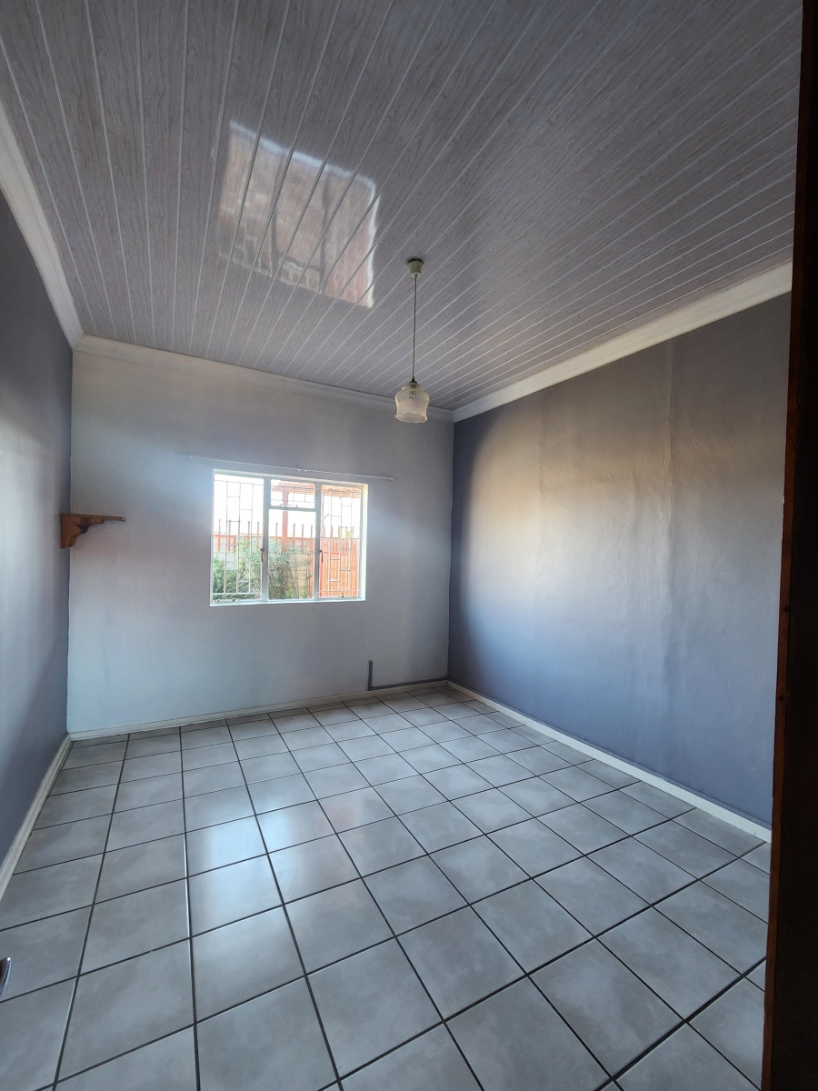 7 Bedroom Property for Sale in Hennenman Free State